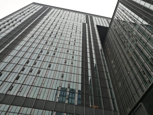 중국 활성화된 고층의 다중 층 철골 구조물 호텔 사무실 상업적 고온 침지 협력 업체