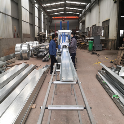 중국 3 밀리미터는 산업용을 위해 직류 전기로 자극된 표면 처리 철강 중도리를 특화했습니다 협력 업체