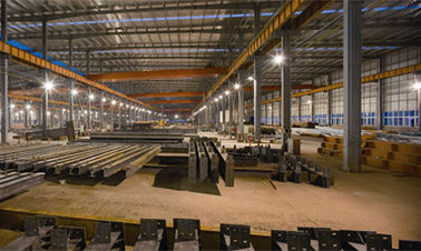 중국 금속 구조 구조는 산업 작업장 창고를 위한 식물을 만들었습니다 협력 업체