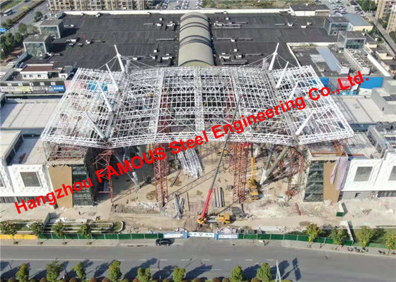 중국 쇼핑몰을 위한 직류 전기로 자극된 상품용 강 구조적 파이프 트러스 지붕 협력 업체