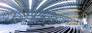 중국 무거운 뜨거운 복각 직류 전기를 통한 구조 강철 제작 산업 작업장은 가벼운 금속을 채택합니다 협력 업체