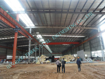 중국 60 x 102의 경량 산업 강철 빌딩 ASTM 기준 75MM 샌드위치 위원회 협력 업체